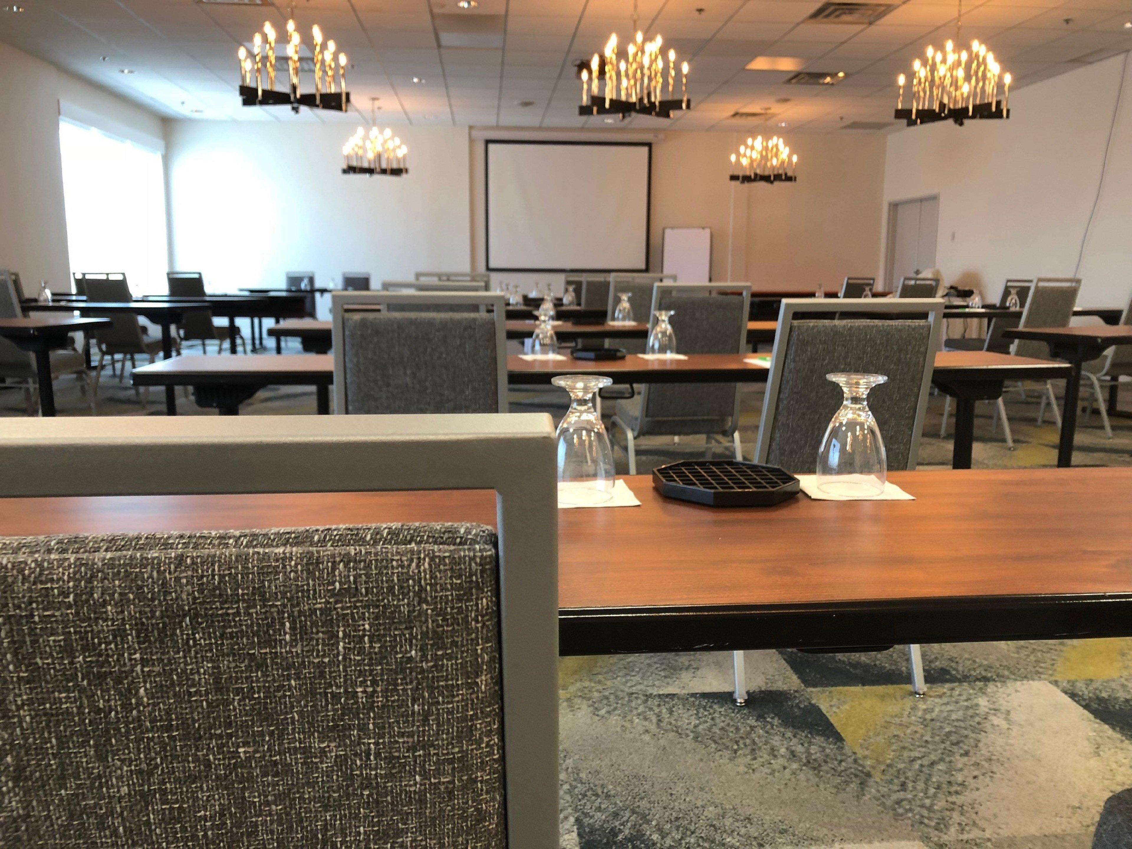 Holiday Inn Montreal Longueuil By Ihg Exterior photo