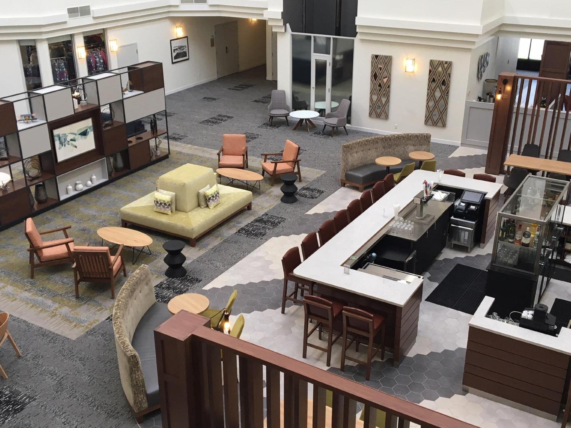 Holiday Inn Montreal Longueuil By Ihg Exterior photo